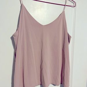 Maurice’s Tank Size Large Blush color, like new